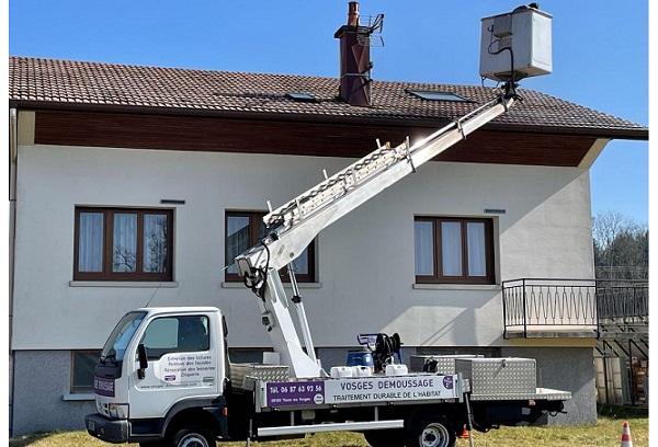 Exemples de Réalisation Vosges Démoussage - Nacelle<br/>Vosges Démoussage