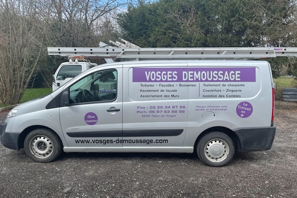 Exemples de Réalisation Vosges Démoussage - Camion<br/>Vosges Démoussage